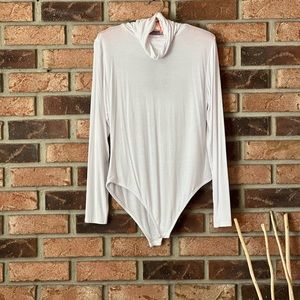 PrettyLittleThing Roll Neck Long Sleeve Bodysuit